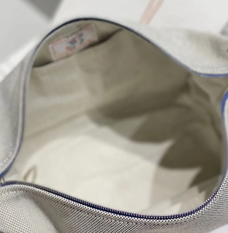 Hermes Cosmetic Bags Unisex 48330