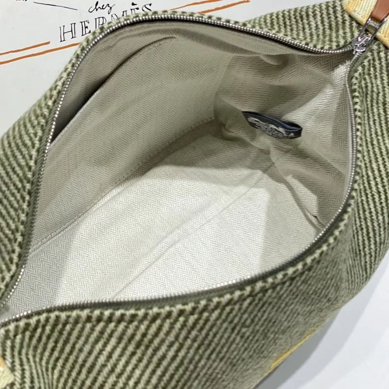 Reliable Hermes Cosmetic Bags 48309
