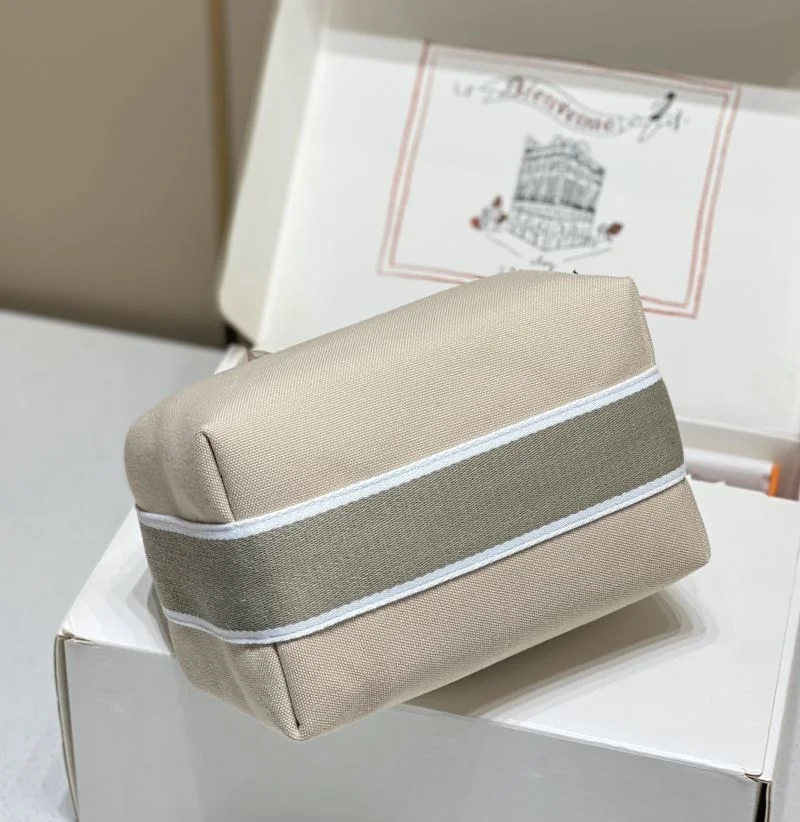 BestValue Hermes Cosmetic Bags 48318