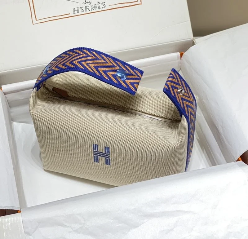 Hermes Cosmetic Bags Resilient 48324