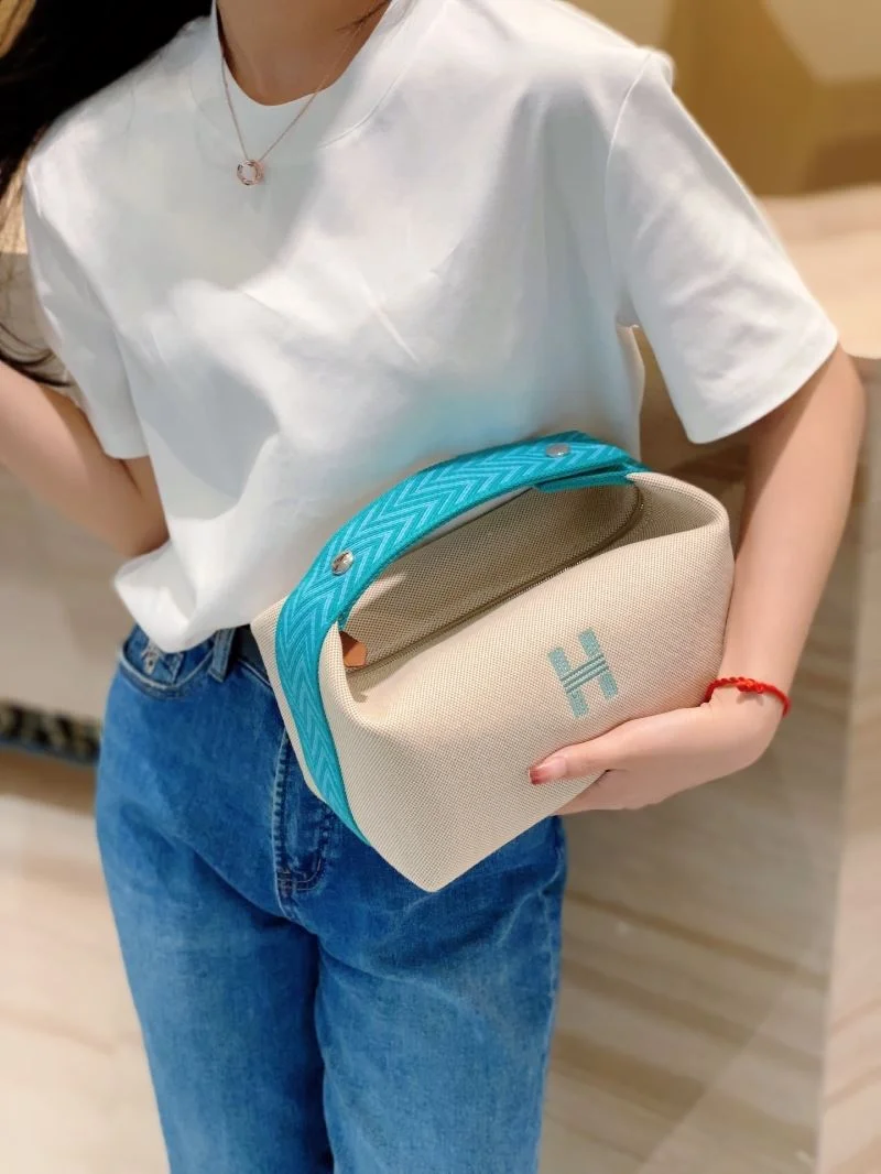 Hermes Cosmetic Bags FashionForward 48321