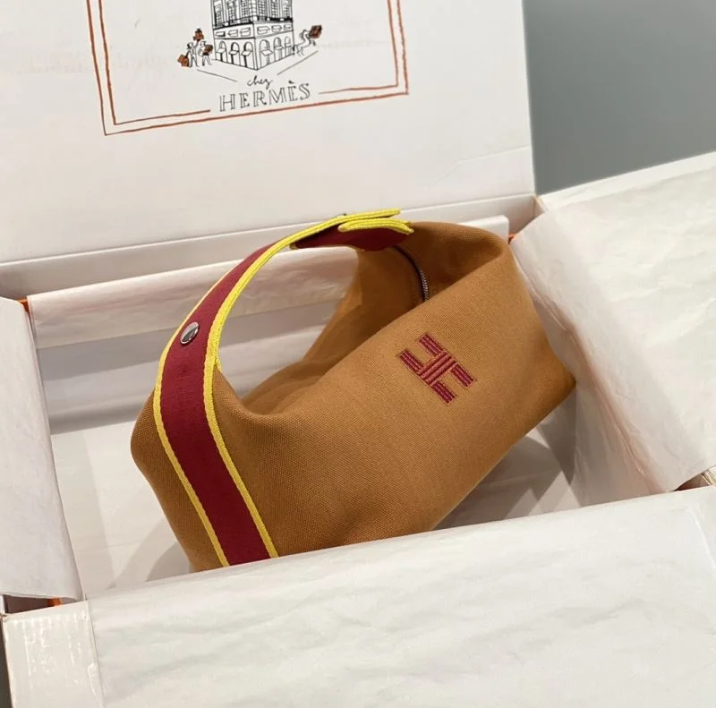 Practical Hermes Cosmetic Bags 48317