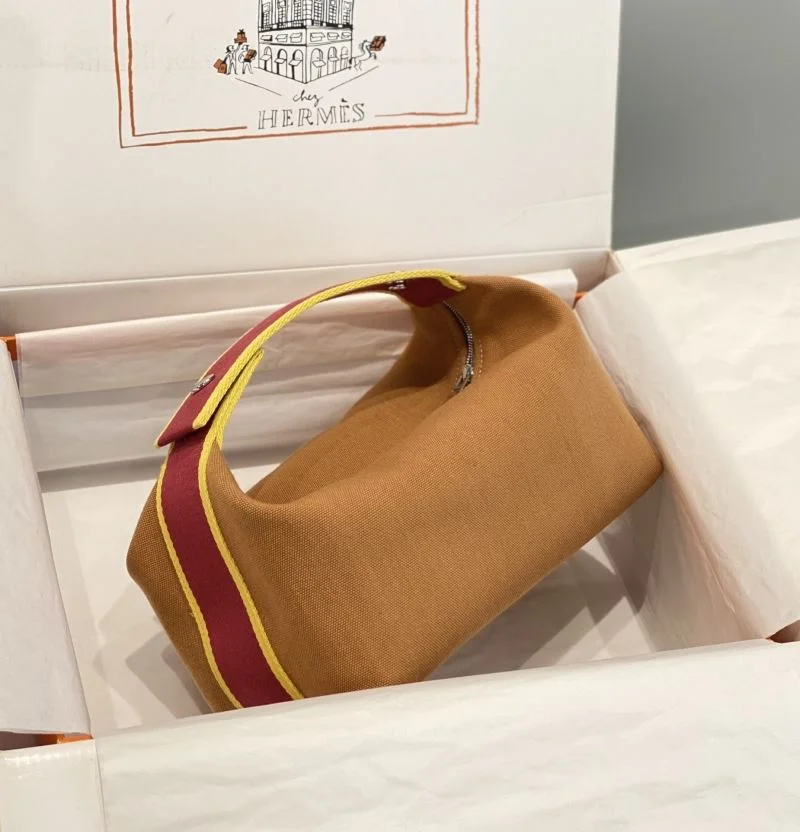 Practical Hermes Cosmetic Bags 48317