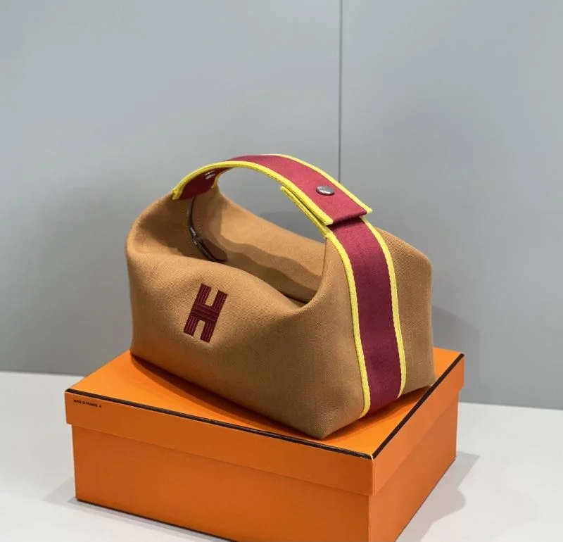 Practical Hermes Cosmetic Bags 48317
