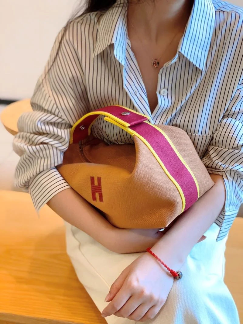 Practical Hermes Cosmetic Bags 48317