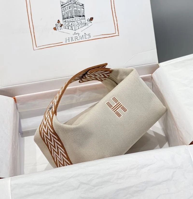 Timeless Hermes Cosmetic Bags 48344