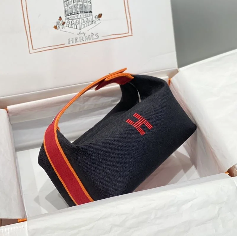 Seasonal Hermes Cosmetic Bags 48307