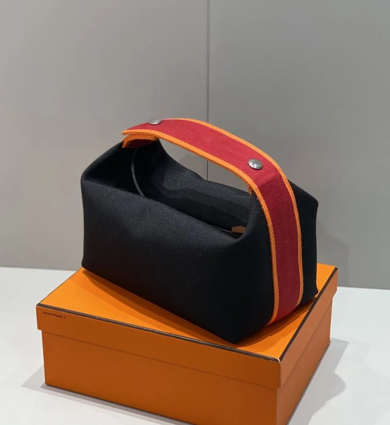 Seasonal Hermes Cosmetic Bags 48307