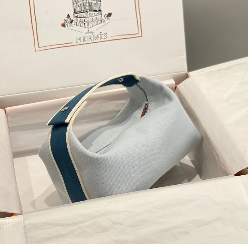 Hermes Cosmetic Bags ModernLook 48301