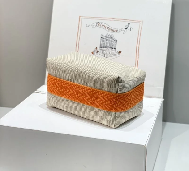 Hermes Cosmetic Bags UrbanChic 48292