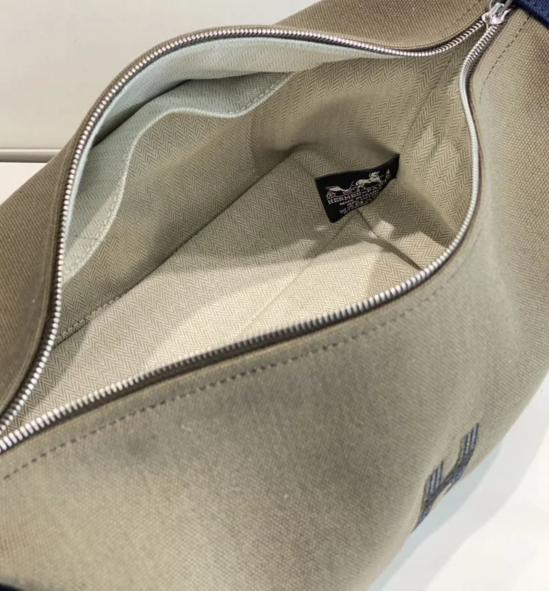 Hermes Cosmetic Bags FlexibleFit 48294