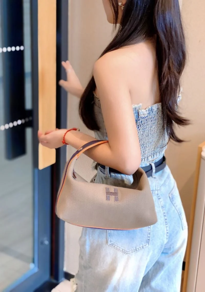 Hermes Cosmetic Bags FlexibleFit 48294