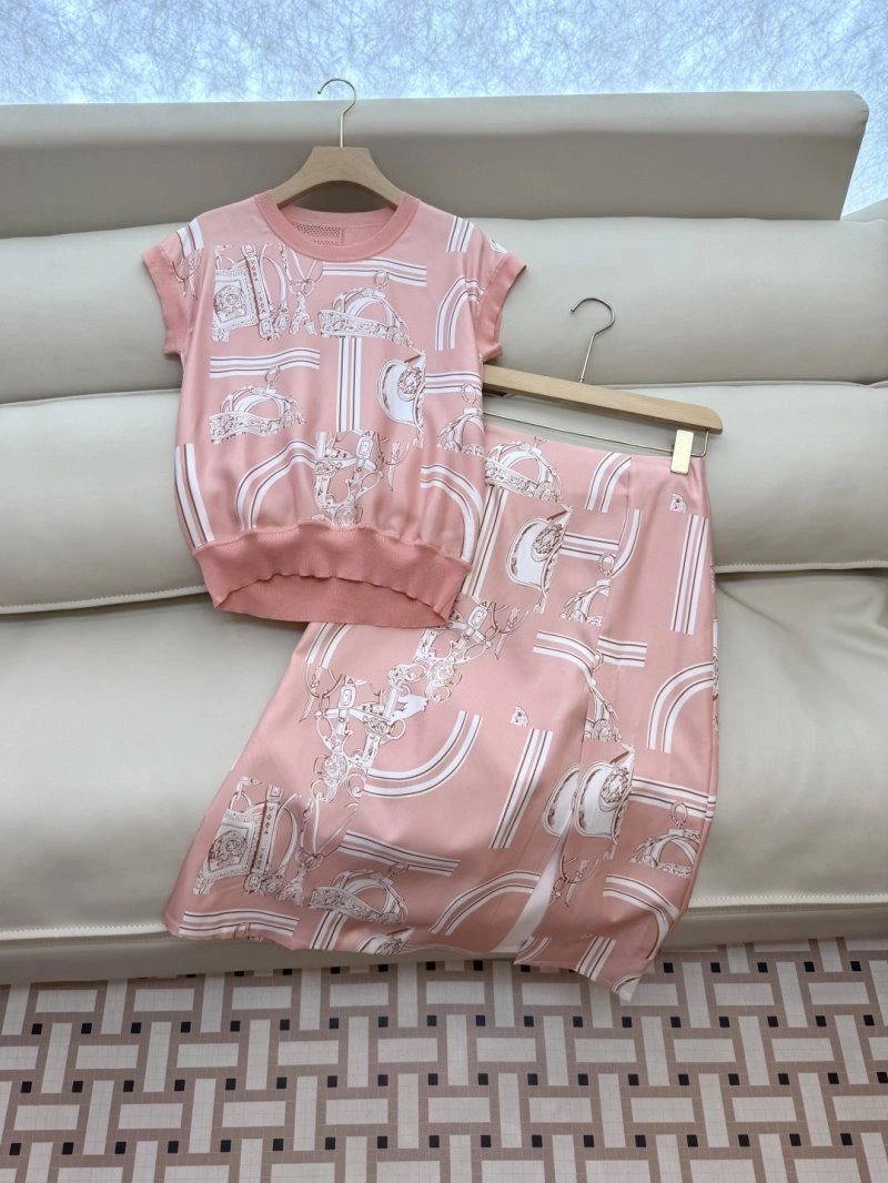 Hermes Dress Suits Compact 129292