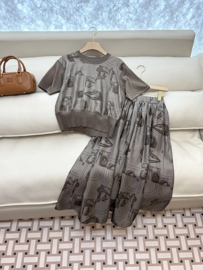 Hermes Dress Suits Versatile 129412