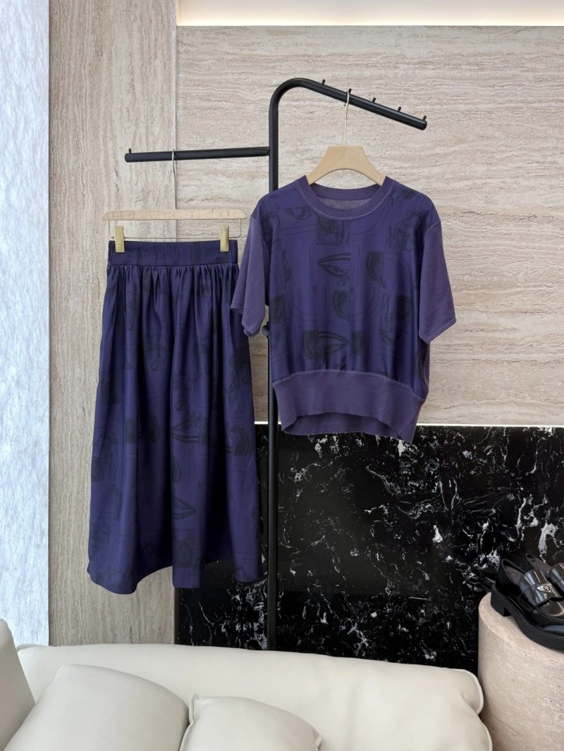 Cozy Hermes Dress Suits 129417