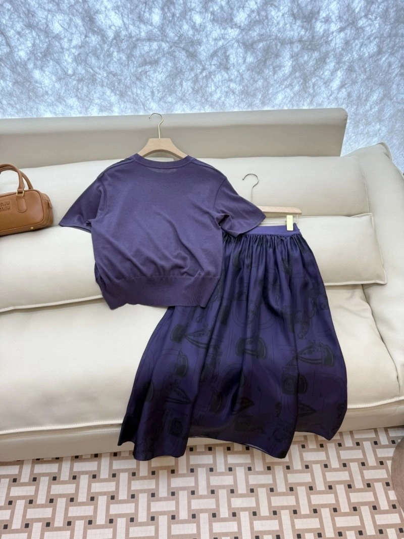 Cozy Hermes Dress Suits 129417