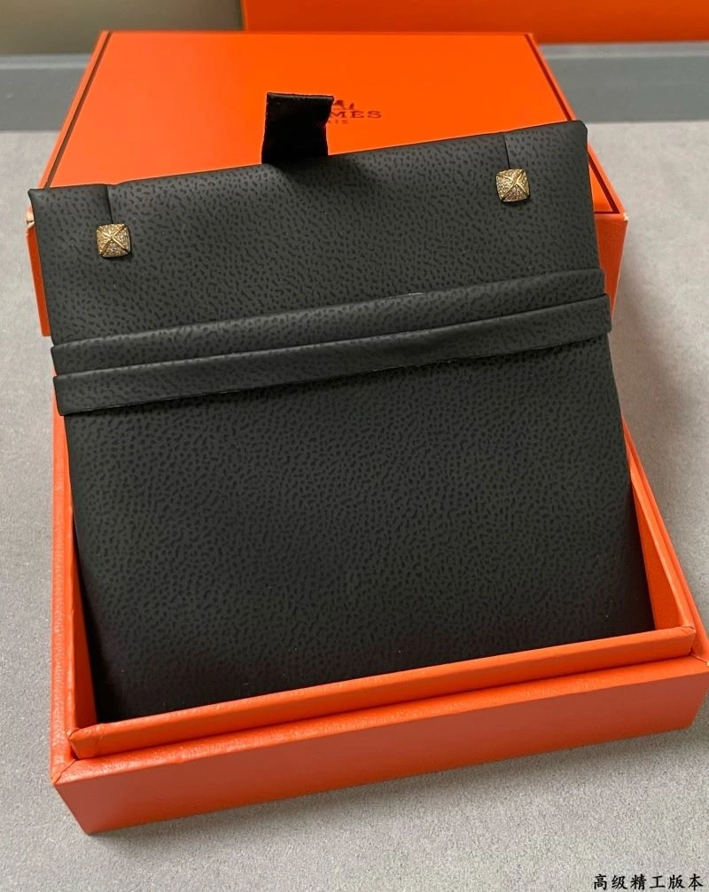 Packable Hermes Earrings 247426