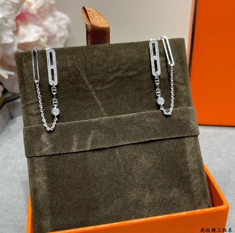 Youthful Hermes Earrings 247497