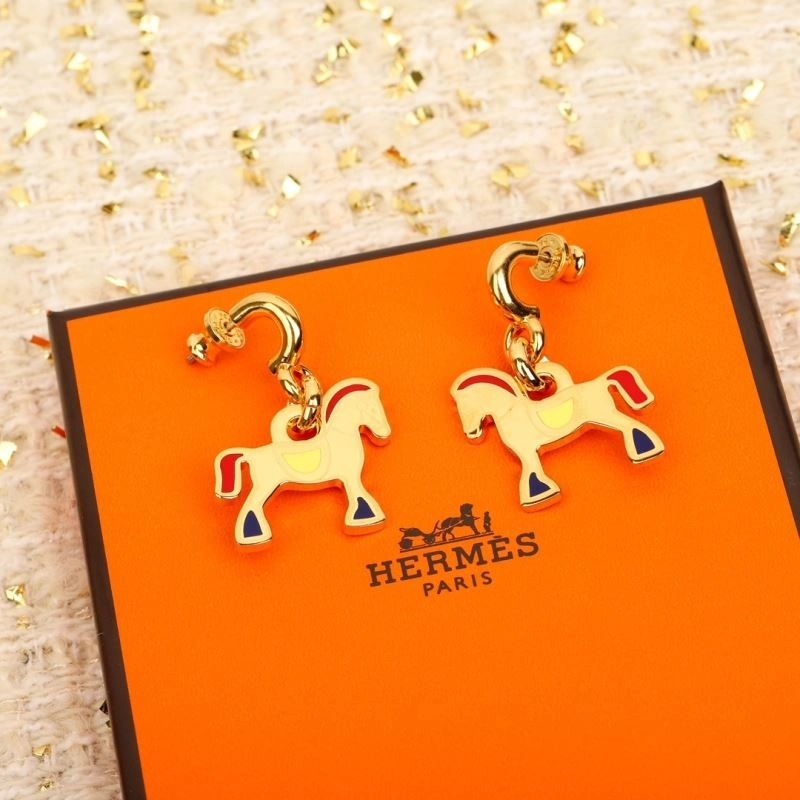 UrbanChic Hermes Earrings 247301