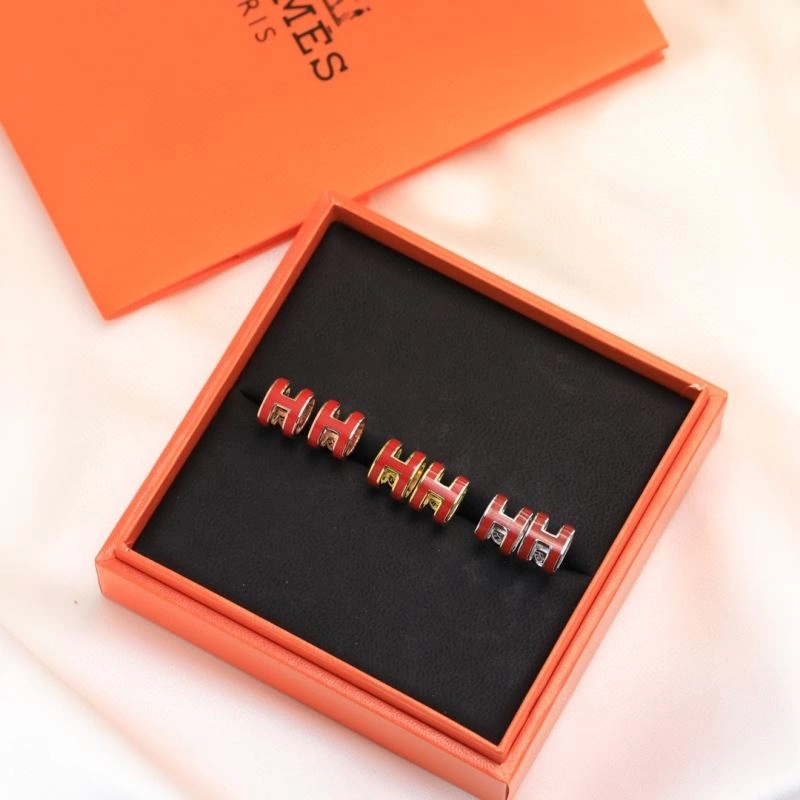 Compact Hermes Earrings 247231