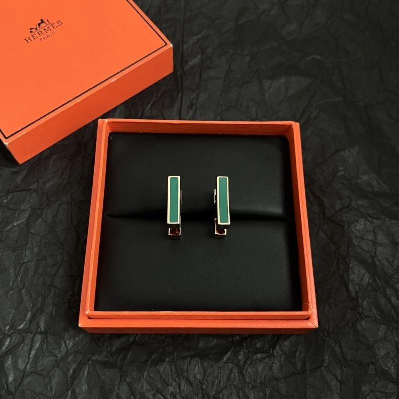 Refined Hermes Earrings 247206