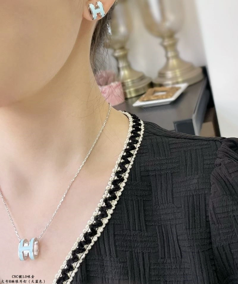 Timeless Hermes Earrings 247059