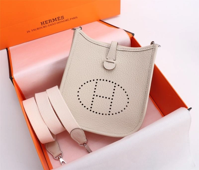 Hermes Evelyn Bags ZipUp 90157