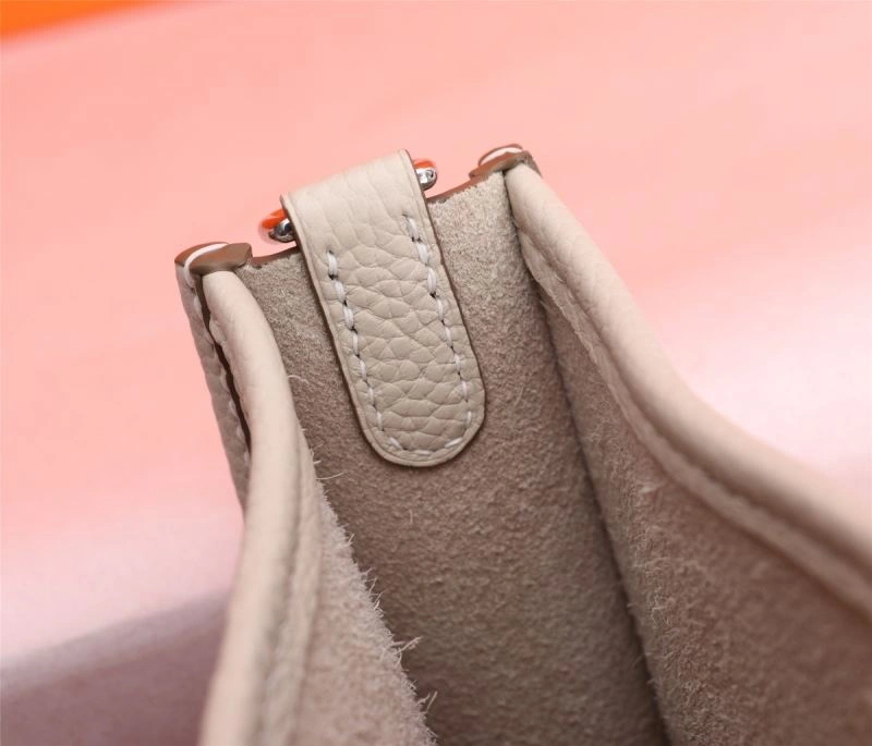 Hermes Evelyn Bags ZipUp 90157