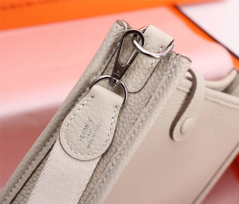 Hermes Evelyn Bags ZipUp 90157