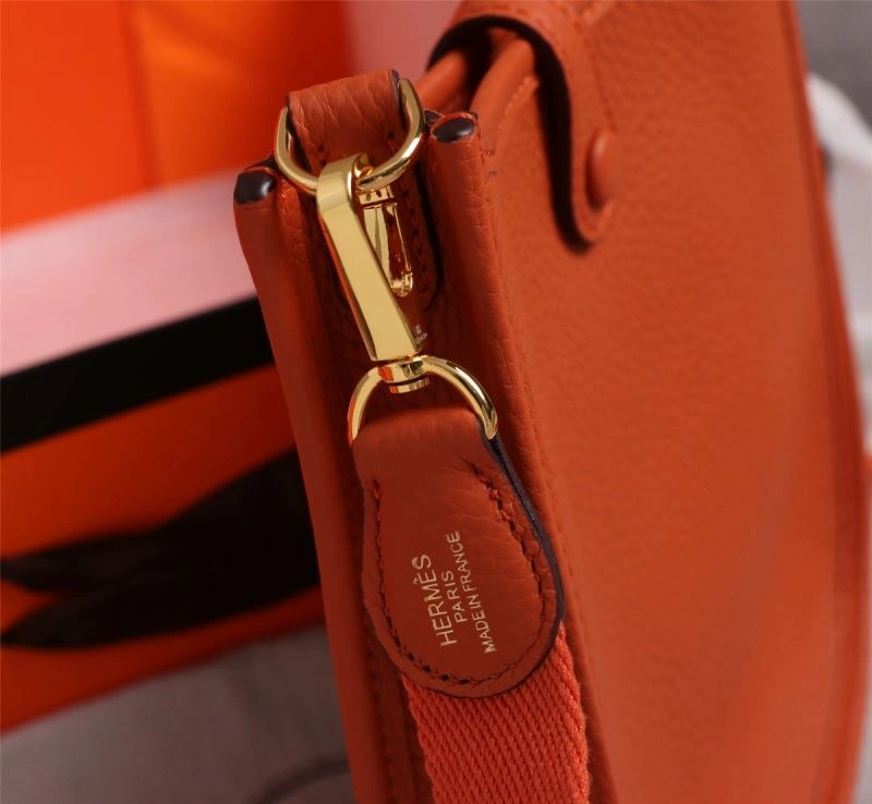 Neat Hermes Evelyn Bags 90161
