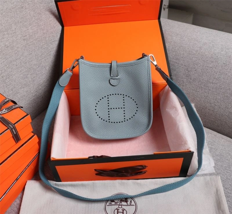 WeatherProof Hermes Evelyn Bags 90153