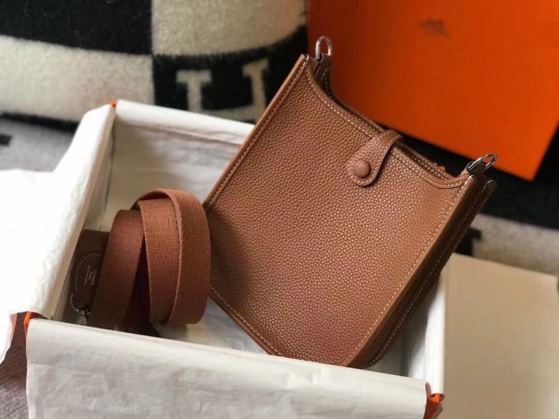 Hermes Evelyn Bags Bright 90142