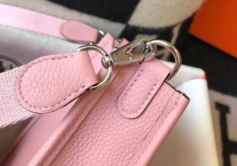 WaterResistant Hermes Evelyn Bags 90143