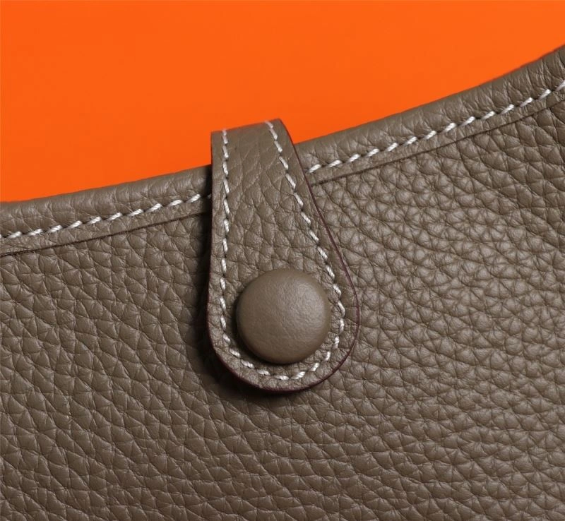 Hermes Evelyn Bags GoAnywhere 79002