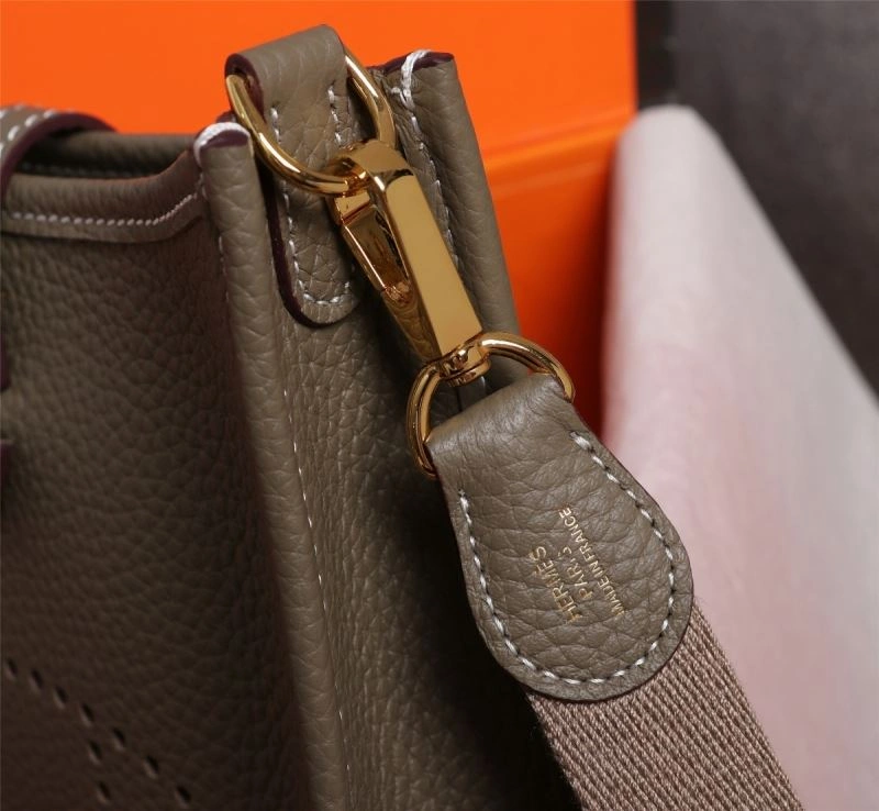 Hermes Evelyn Bags GoAnywhere 79002