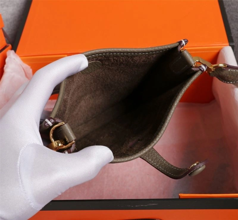 Hermes Evelyn Bags GoAnywhere 79002