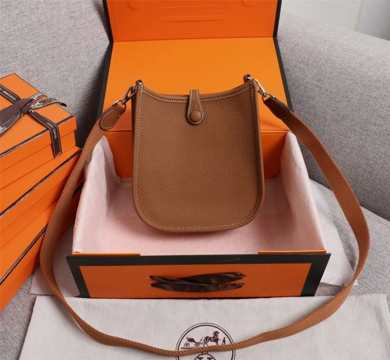 Hermes Evelyn Bags Compact 89550