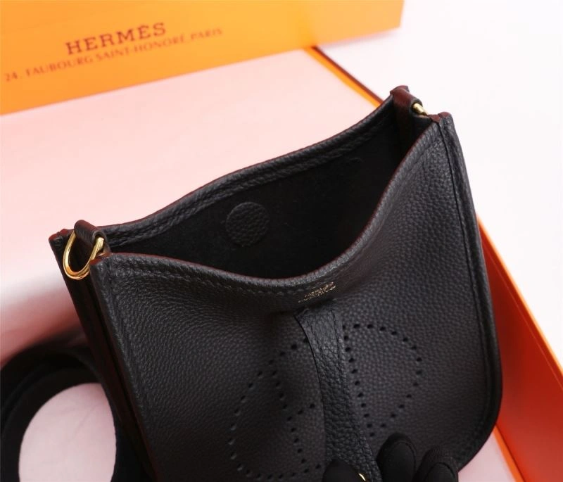 Versatile Hermes Evelyn Bags 89501