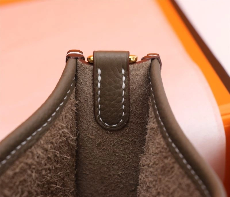 UrbanChic Hermes Evelyn Bags 89496