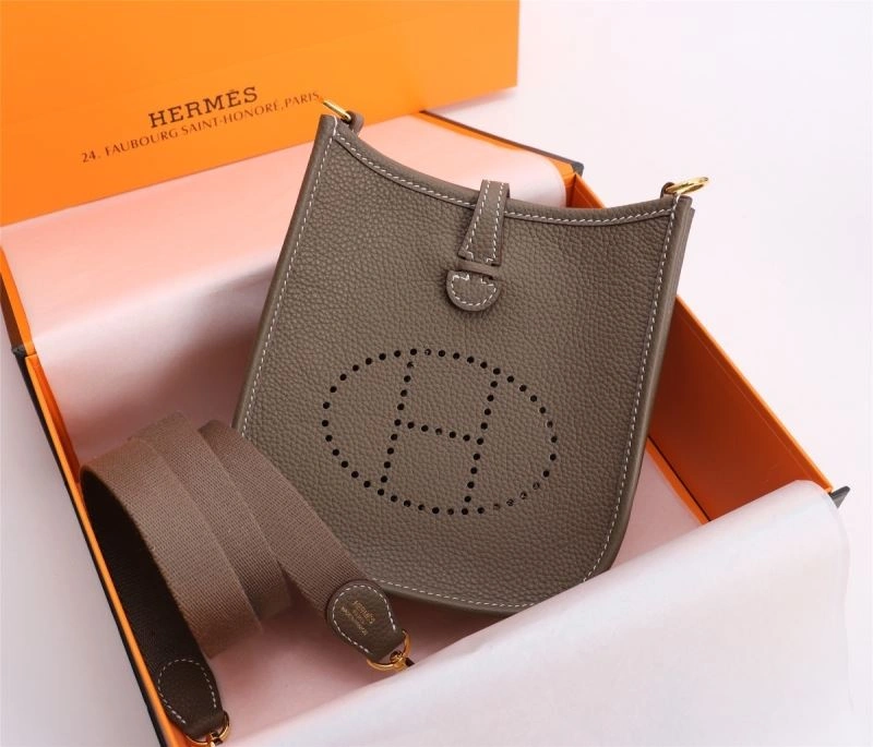 UrbanChic Hermes Evelyn Bags 89496