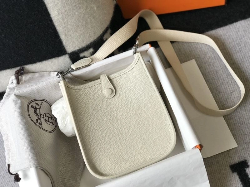 Effortless Hermes Evelyn Bags 64417