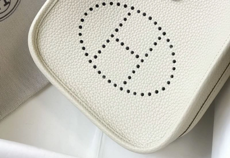 Effortless Hermes Evelyn Bags 64417