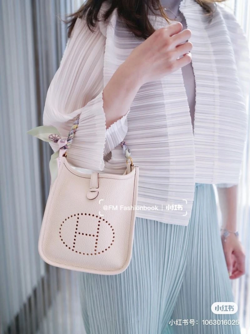 Effortless Hermes Evelyn Bags 64417