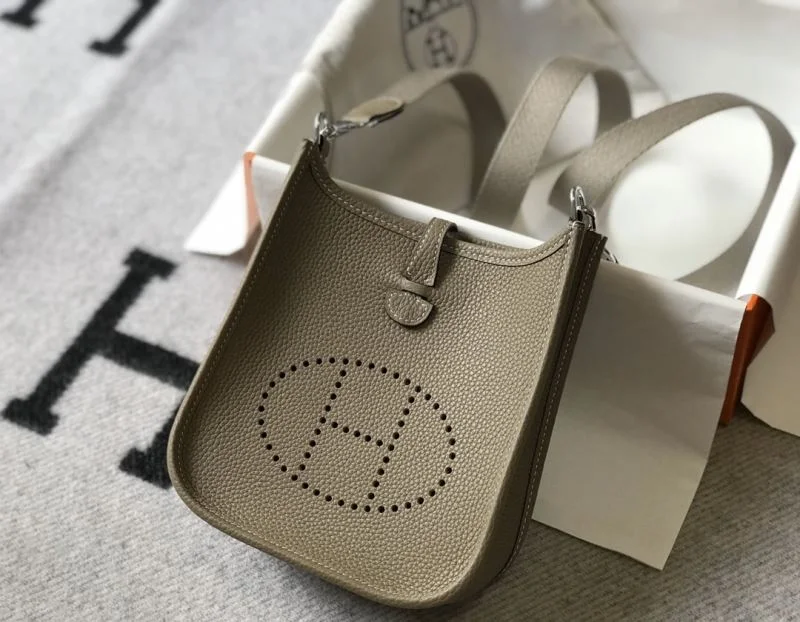 Hermes Evelyn Bags MoistureWicking 48858