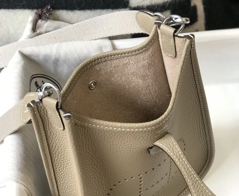 Hermes Evelyn Bags MoistureWicking 48858