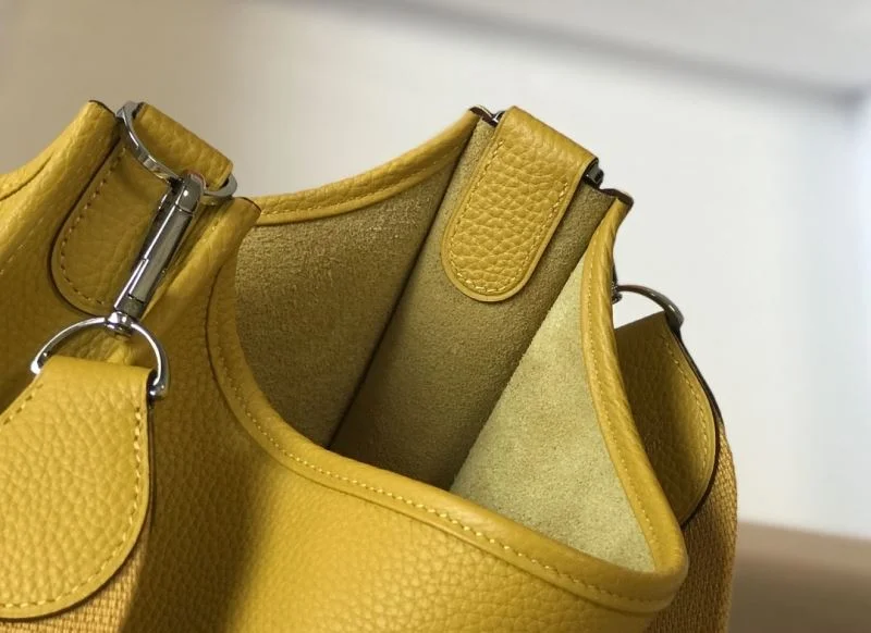 Hermes Evelyn Bags WeatherProof 48334