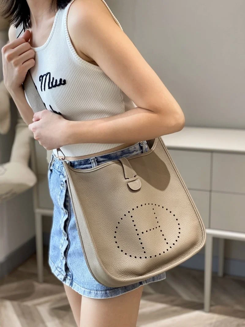 Hermes Evelyn Bags WeatherProof 48289