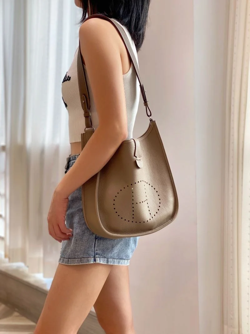 Hermes Evelyn Bags WeatherProof 48289