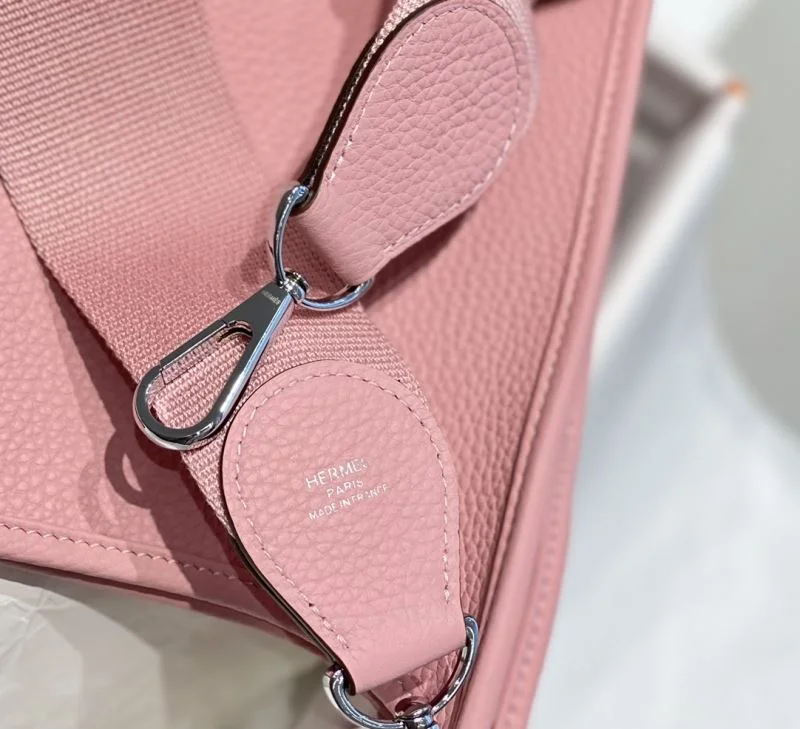 WeatherProof Hermes Evelyn Bags 48299