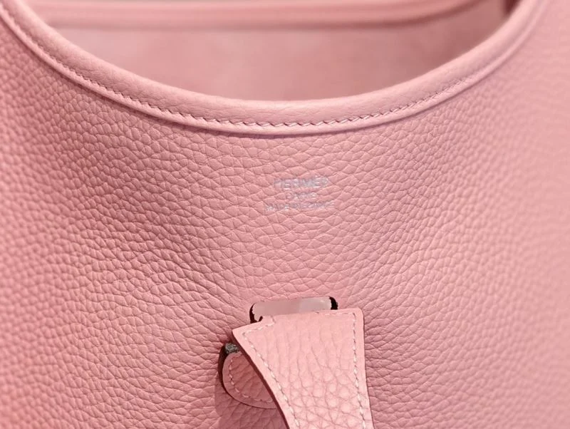 WeatherProof Hermes Evelyn Bags 48299